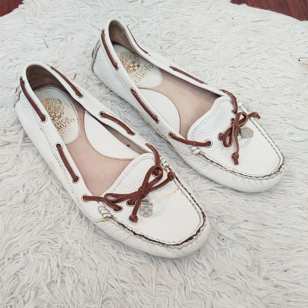 Vince Camuto Pinna White Leather Moccasin Boat Shoes